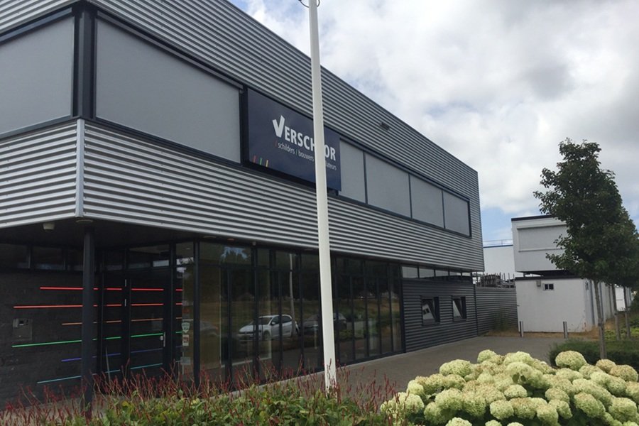 Buitenzonwering, type ZIP screen, windvaste screen, Wateringen. Buitenzonwering, screen